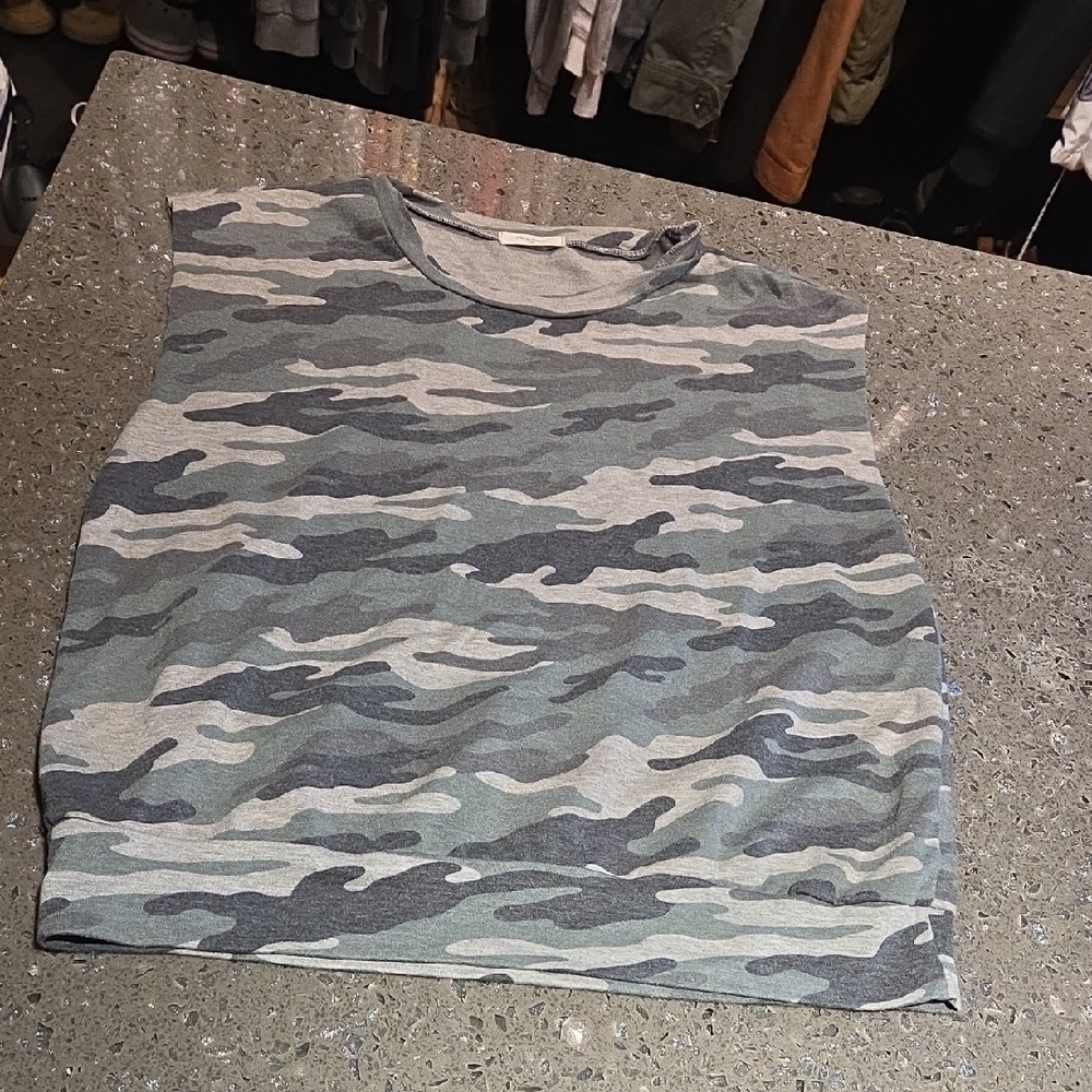 12 PM By Mon Ami Gray Camouflage Top
